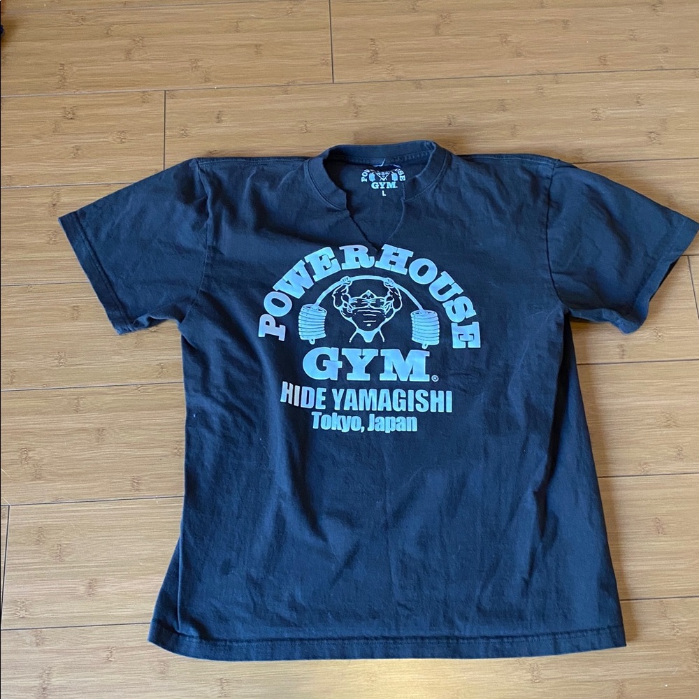 Powerhouse gym T-shirt

💙 bundle eligible
